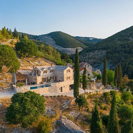 New Villa Ani! Traditional And Luxurious 4-Bedroom Villa With Heated Pool And Sea Views Postira Exteriör bild